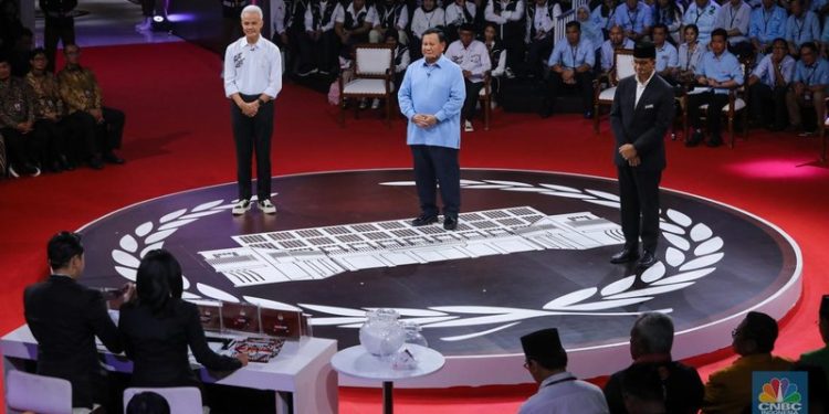 Seberapa Besar Efek Debat Capres-cawapres Bagi Pemilih Mengambang?