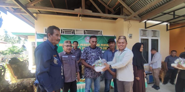 Reses Febriyanto Mardain Dipadati Ratusan Masyarakat
