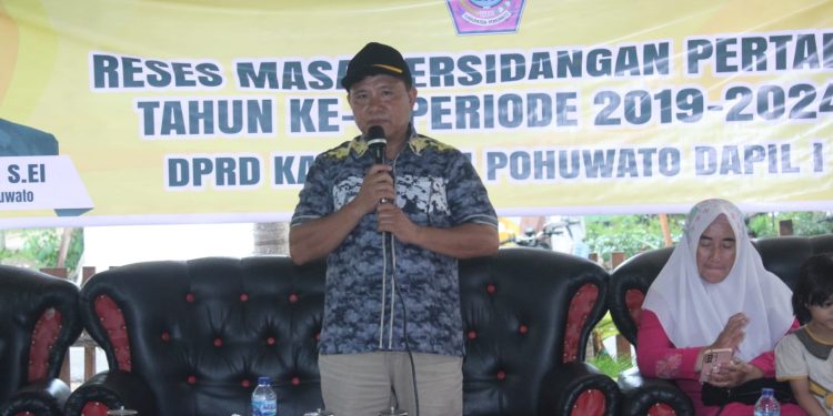 Reses di Desa Hulawa, Beni Nento Dapat Pujian dari Warga