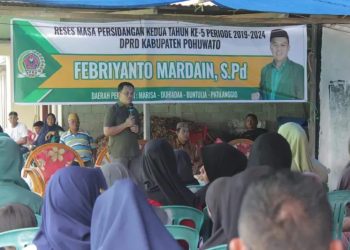 Reses Febriyanto Mardain Warga Keluhkan Kelangkaan Pupuk