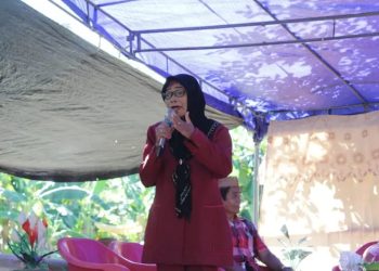 Iriyanti Latif Terima Aspirasi Air Bersih Hingga Penerangan Jalan