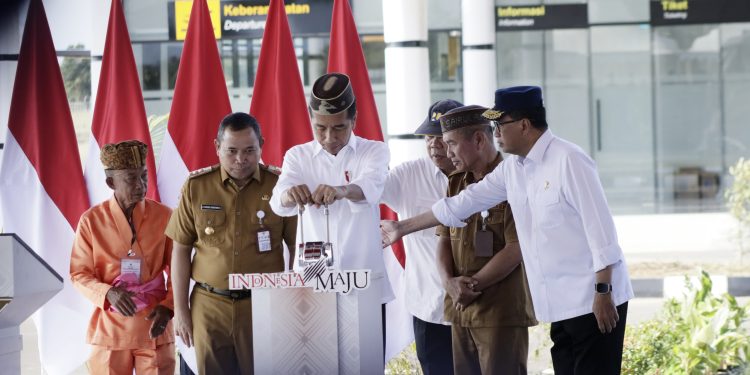 Presiden Jokowi Mengaku Senang Bisa Meresmikan Bandara Panua Pohuwato