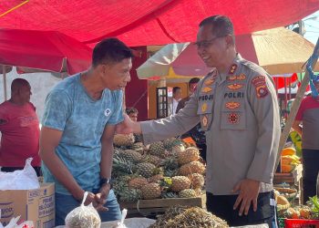Kapolda Gorontalo dengarkan Keluhan Pedagang di Pasar Andalas
