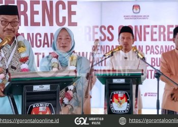 Bakal Lawan SIAP, Yusril – Fatmawaty Resmi Mendaftar Cabup Cawabup Pohuwato
