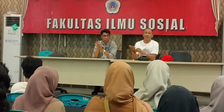 Ketum DPP PJS, Mahmud Marhaba Beri Kuliah Umum Mahasiswa Komunikasi UNG