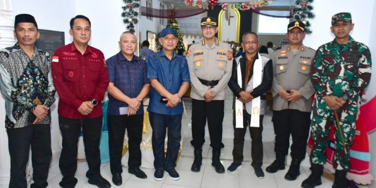 Malam Perayaan Natal, Bupati Saipul Bersama Forkopimda Pantau Sejumlah Gereja