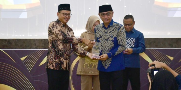Treasury Awards 2024, Pemda Pohuwato Terbaik Kategori Pengajuan Dana Desa Selesai Tercepat