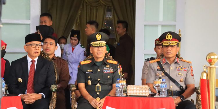 Wakapolda Gorontalo Hadiri Upacara Memperingati Hari Patriotik ke-83 Provinsi Gorontalo