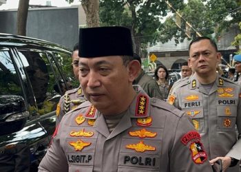 Kapolri Melayat ke Rumah Duka Eks Wakapolri