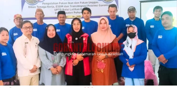 Disnakertrans Pohuwato Gelar Pelatihan Pengelolaan Pakan Ikan dan Unggas