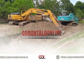 YR Tim Angkat Sedimen di Bendungan Kecamatan Buntulia