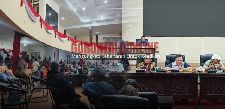 Ratusan Penambang Pohuwato Padati Kantor DPRD, Tuntut Sikap Tegas terhadap Perusahaan Tambang