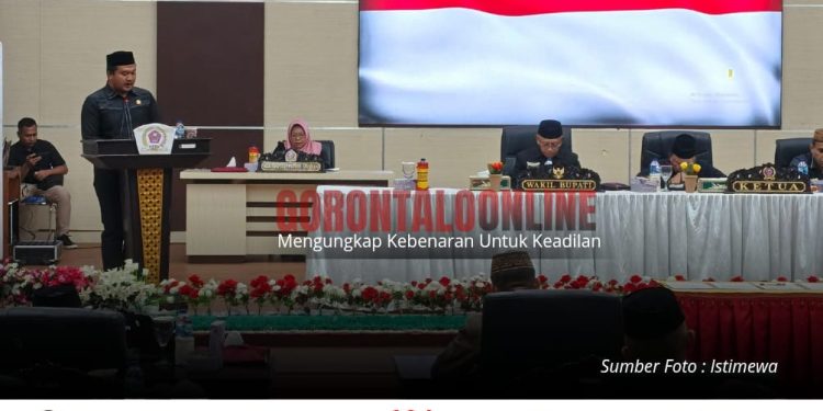 Iqram Bahri Akbar Baderan Bacakan Laporan Banggar di Paripurna Penetapan APBD 2026 Pohuwato