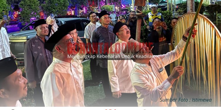 Syarif Mbuinga Nikmati Tradisi Tumbilotohe Bersama Masyarakat Boalemo