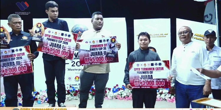 Jauh – Jauh Dari Banten,Fatikh plazgozz Naik Podium Dua Di Open Turnamen Catur Pohuwato Cup 2026